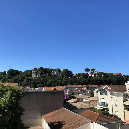 Les Oyats - T3 Renove 55m², Balcon Sud & Parking - Centre-ville Mae-9734 דירה ארסשון